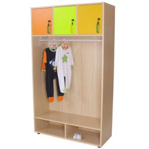 MUEBLE PERCHERO ABIERTO CON PUERTAS