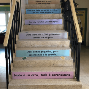 VINILO ESCALERA